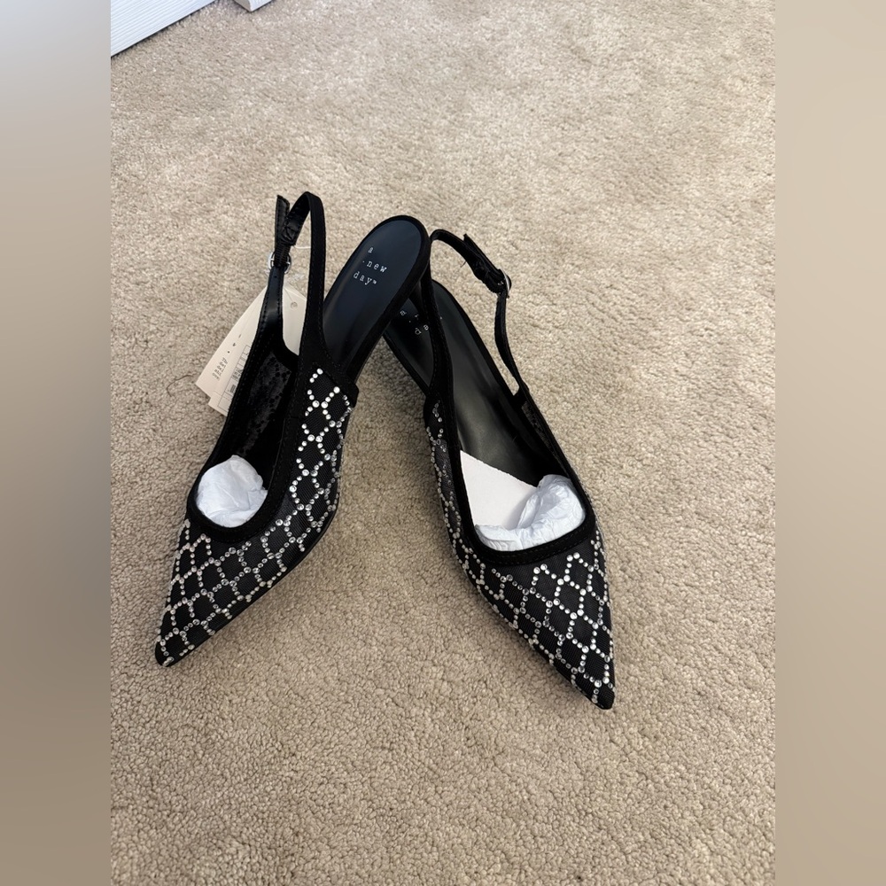 A New Day NWT Black Kitten Heel - Picture 7 of 11